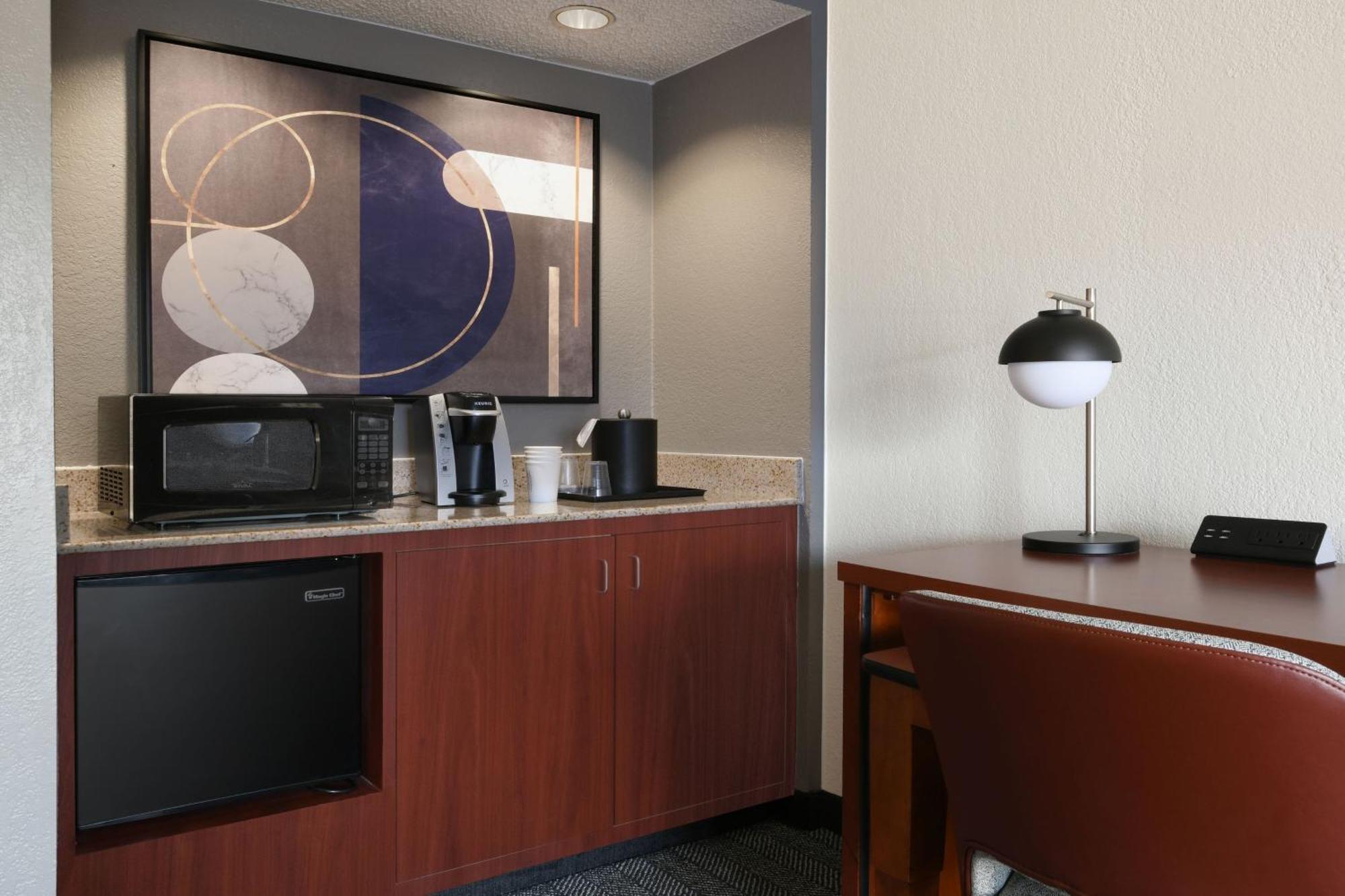 Courtyard Dallas Las Colinas Irving Exterior foto